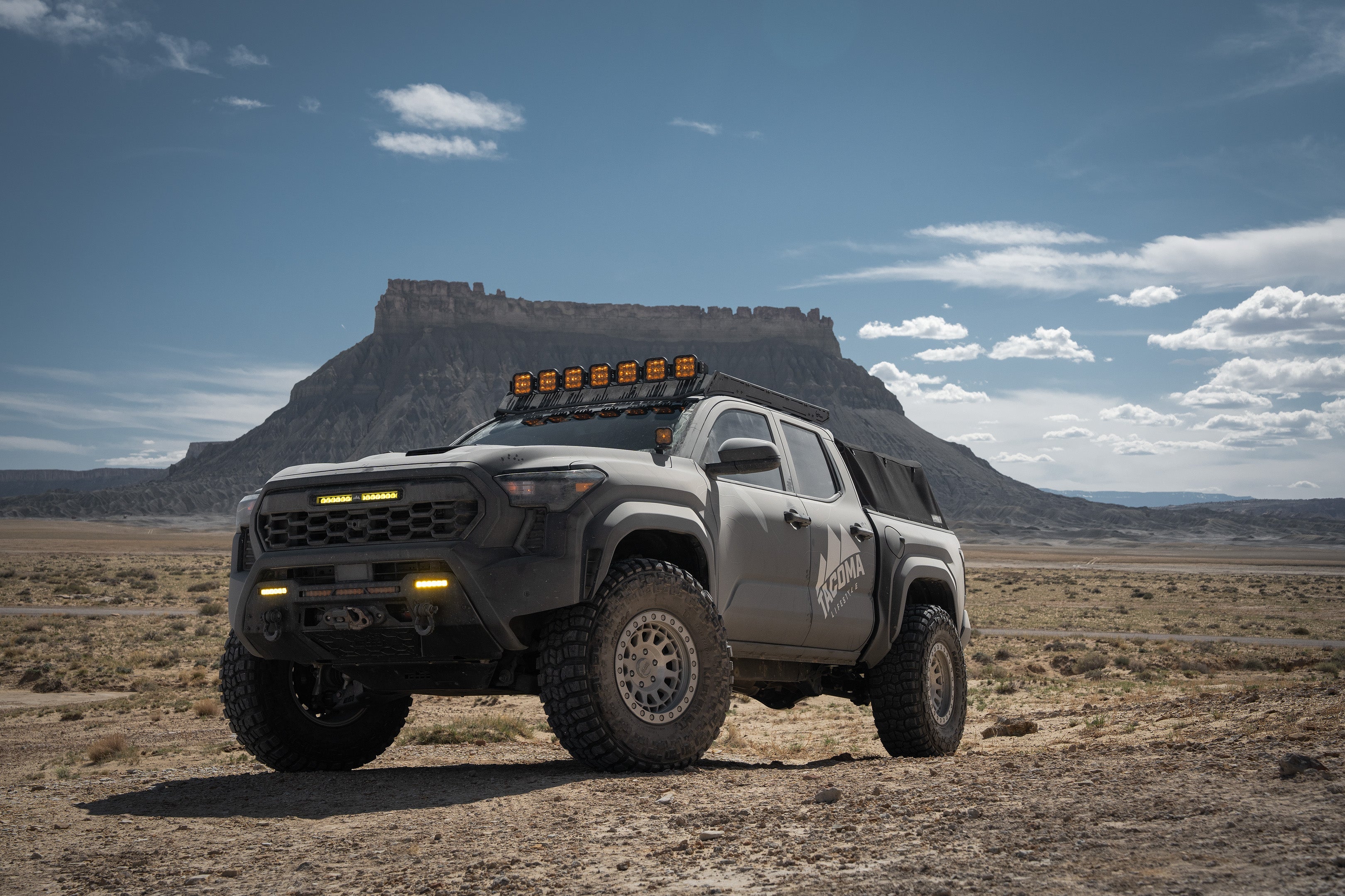 How to Install a Tacoma Roof Rack: Step-by-Step Guide for 2024+ Models ...