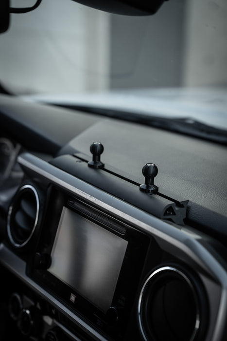 Tacoma Lifestyle Dash Mount For Tacoma (2016-2023)