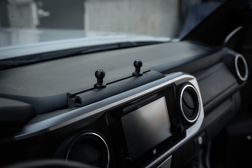 Tacoma Lifestyle Dash Mount For Tacoma (2016-2023)