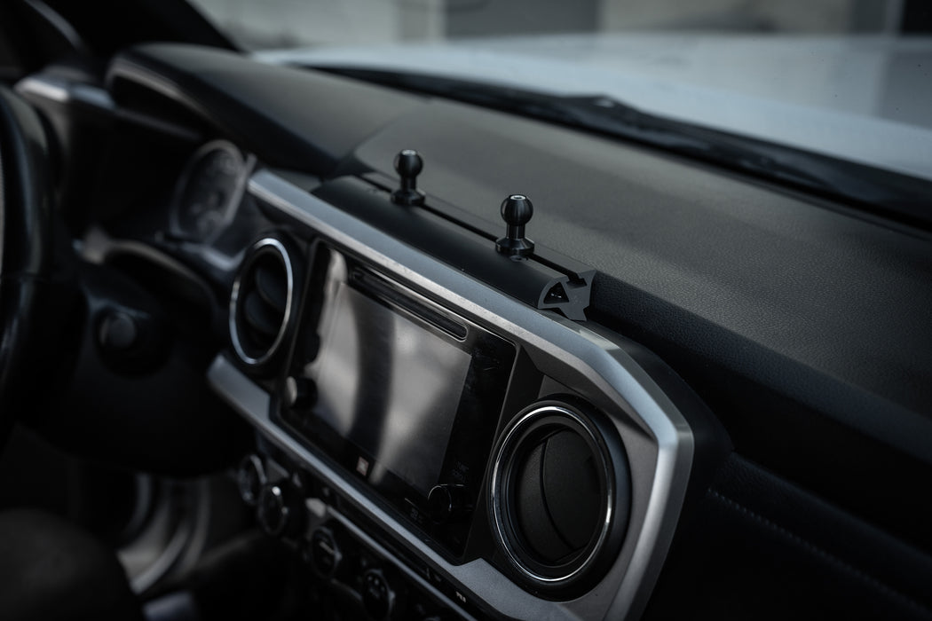 Tacoma Lifestyle Dash Mount For Tacoma (2016-2023)