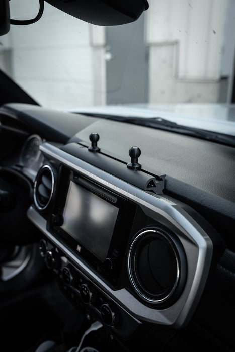 Tacoma Lifestyle Dash Mount For Tacoma (2016-2023)