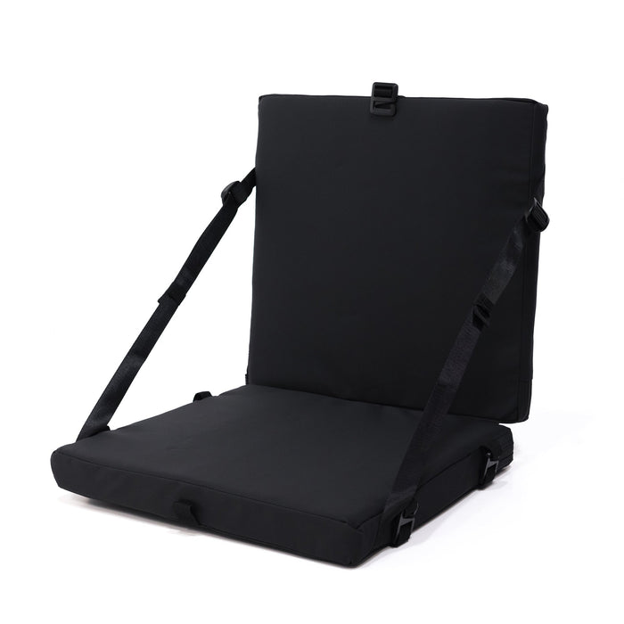 CACHE The Lounger Chair