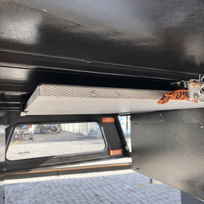 Alu-Cab Canopy Ceiling Table Mount Kit