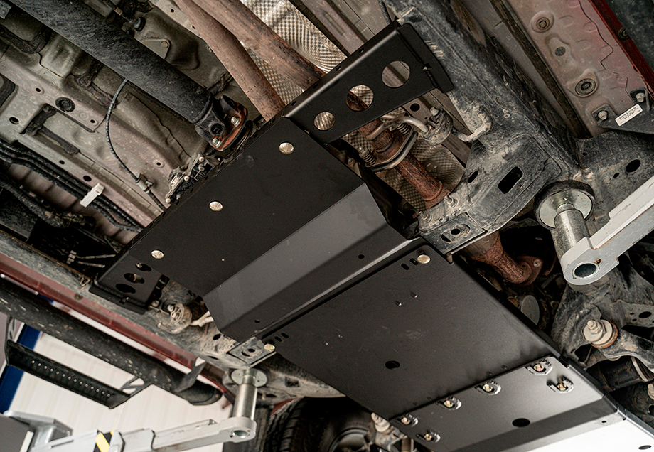 Cali Raised Transfer Case Skid Plate For Tacoma (2005-2015)