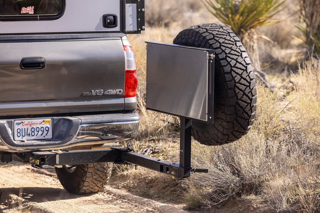 RIG'd RambleSwing® Pro Spare Tire Carrier