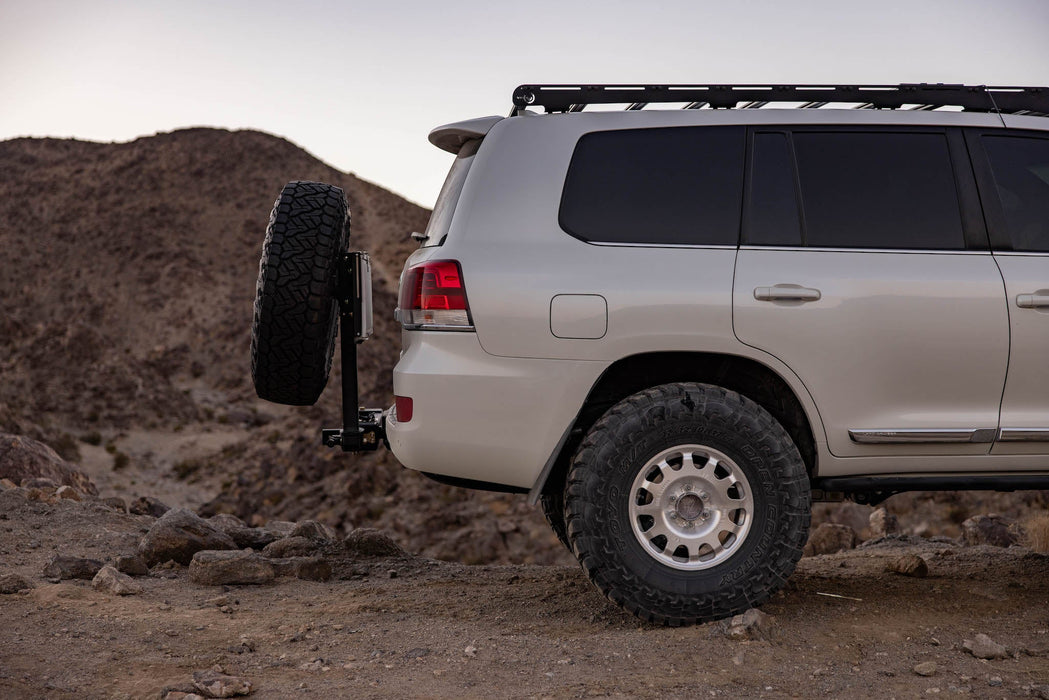 RIG'd RambleSwing® Pro Spare Tire Carrier