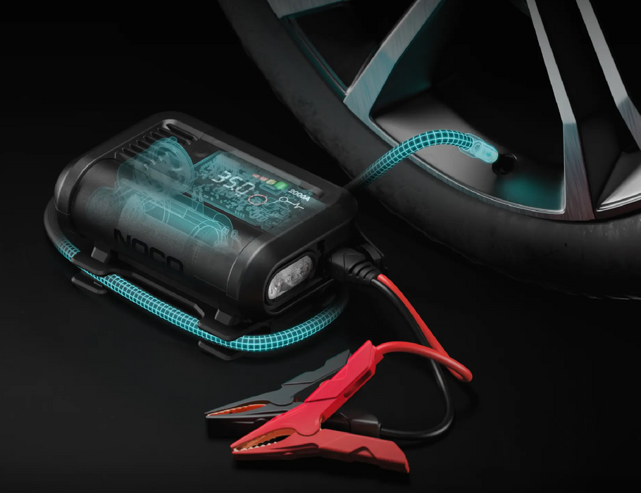 Noco AX65 2000A Boost Air Jump Starter and 67LPM 100PSI Air Compressor