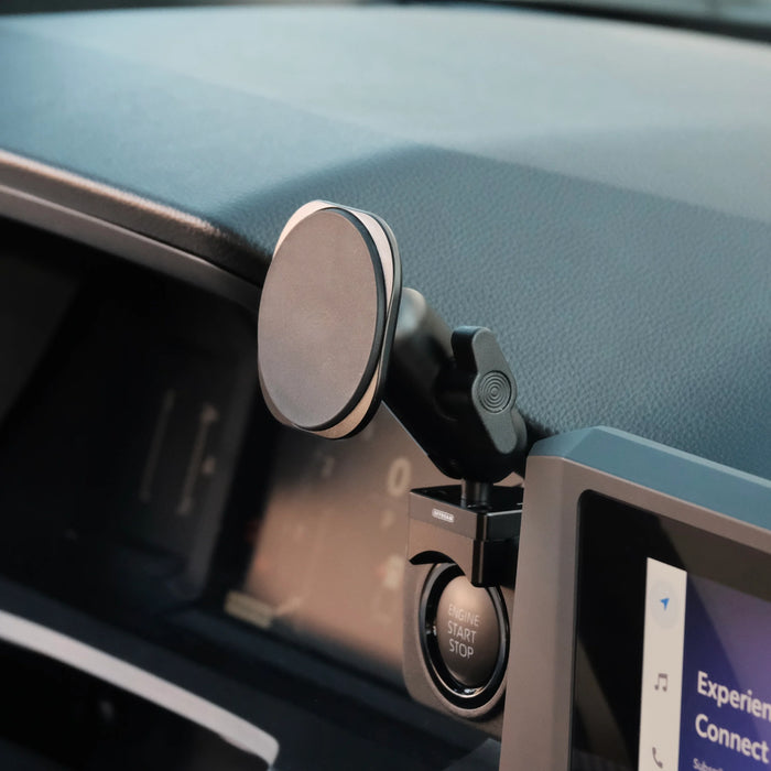 Offroam MagSafe Compatible Phone Mount For Tacoma (2024-Current)