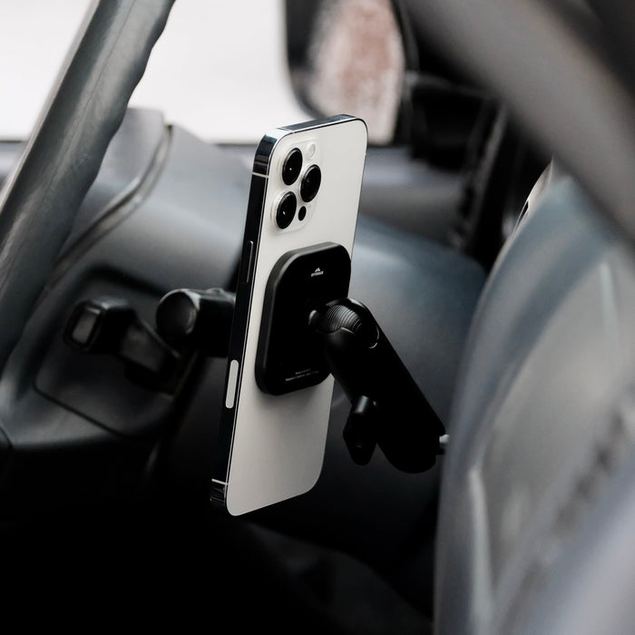 Offroam MagSafe Compatible Phone Mount for Tacoma (1996-2004)