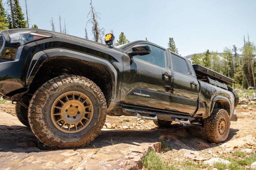 Smittybilt Angular Drop Steps Textured Black For Tacoma (2024-Current)