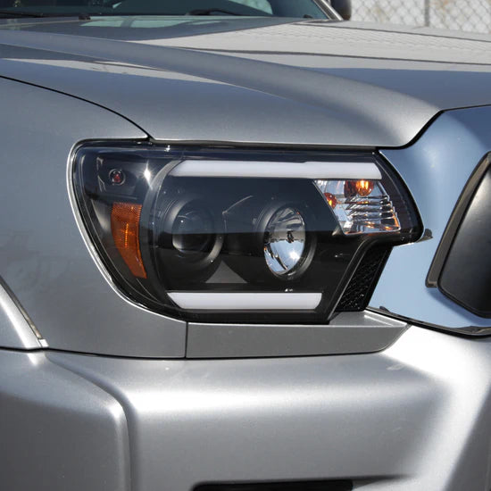 Spyder Black Projector Headlights W/ Light Bar DRL for Tacoma (2012-2015)