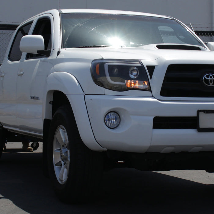 Spyder Black V2 Projector Headlights W/DRL Light Bar for Tacoma (2005-2011)