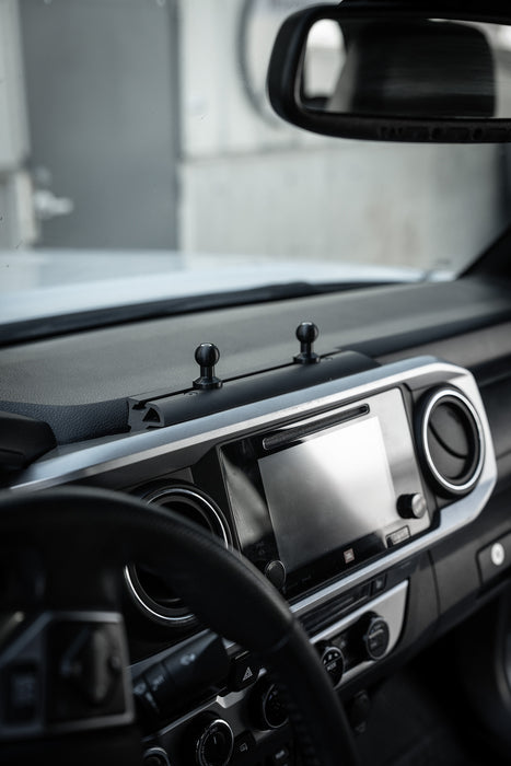 Tacoma Lifestyle Dash Mount For Tacoma (2016-2023)