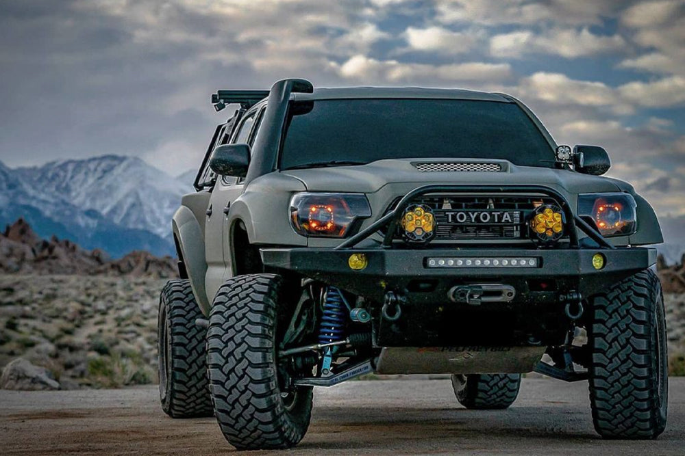 Total Chaos +3.5" Race Series Long Travel Kit W/Coilovers for Tacoma (2005-2015)