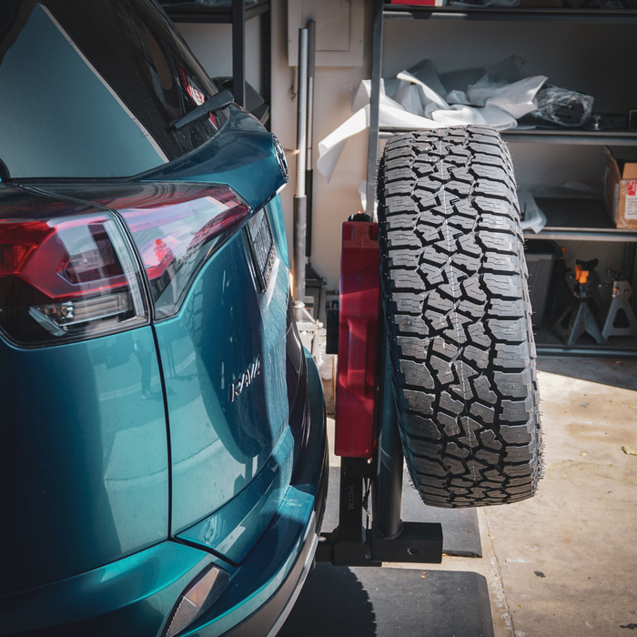 RIG'd UltraSwing™ Multi-Fit Spare Tire Hitch Mount