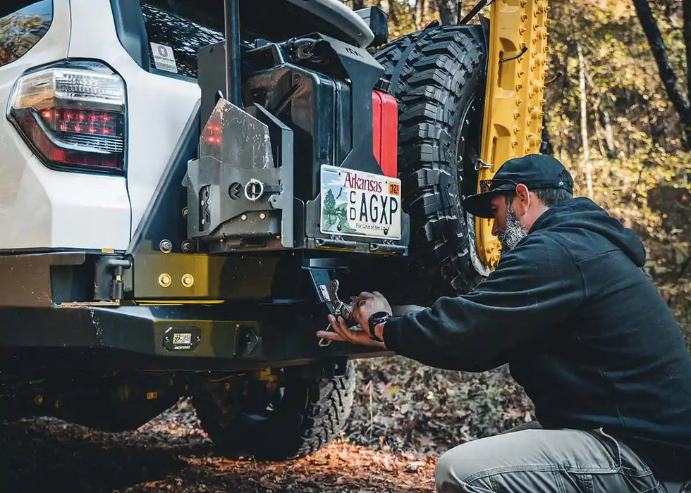 Backwoods Dual Universal Jerry Can Carrier