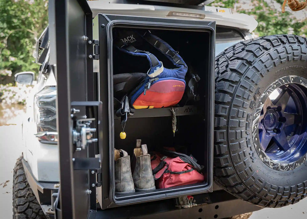 Backwoods Universal Overland Storage Box