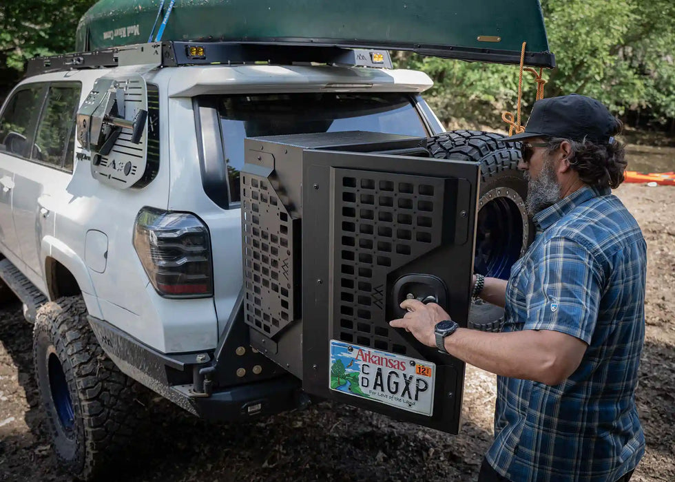 Backwoods Universal Overland Storage Box