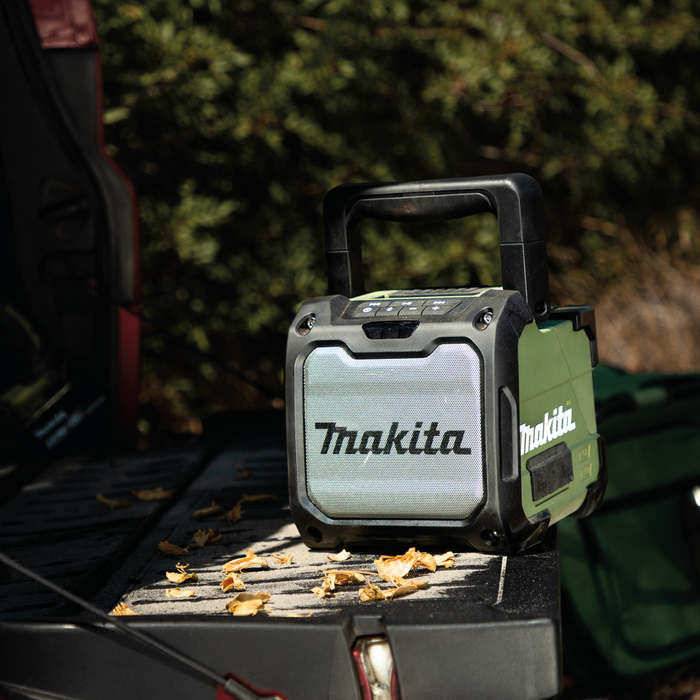 Makita Outdoor Adventure 18V Cordless/Corded Bluetooth Speaker