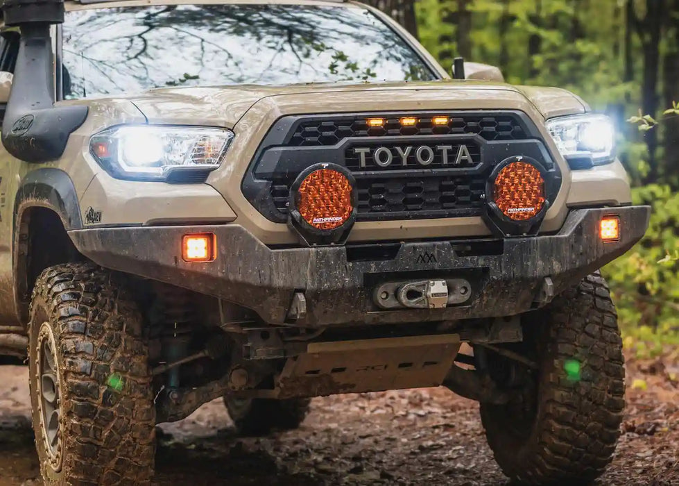 Backwoods PROWLR 9" LED Driving Light