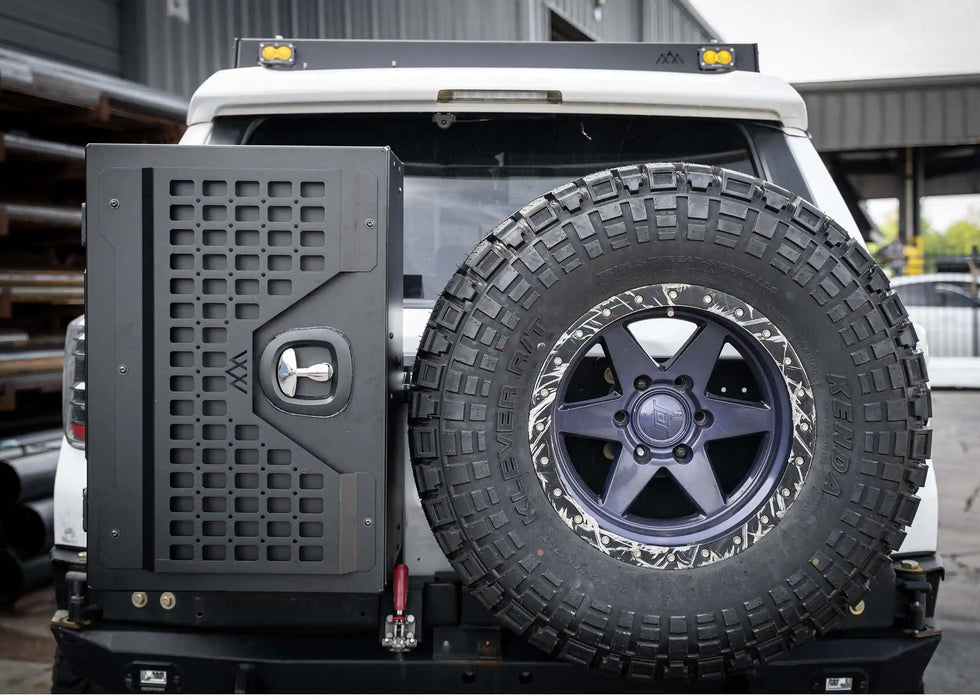Backwoods Universal Overland Storage Box